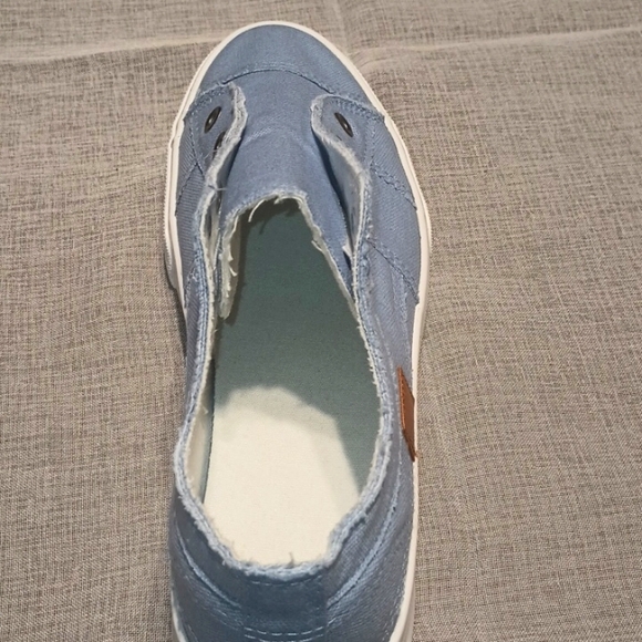 Slip on Shoes Non Slip Fashion Canvas Sneakers Low Top Casual Blue Jean Shoes - Picture 5 of 5